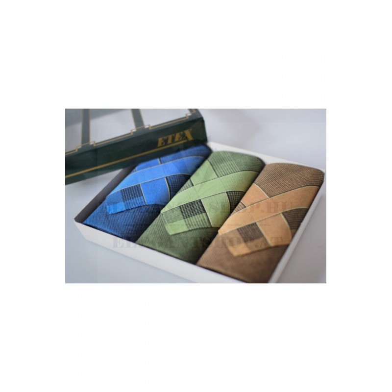 Férfi zsebkendő szett díszdobozban - 3 db Pamut zsebkendő Férfi zsebkendő szett díszdobozban - 3 db Pamut zsebkendő