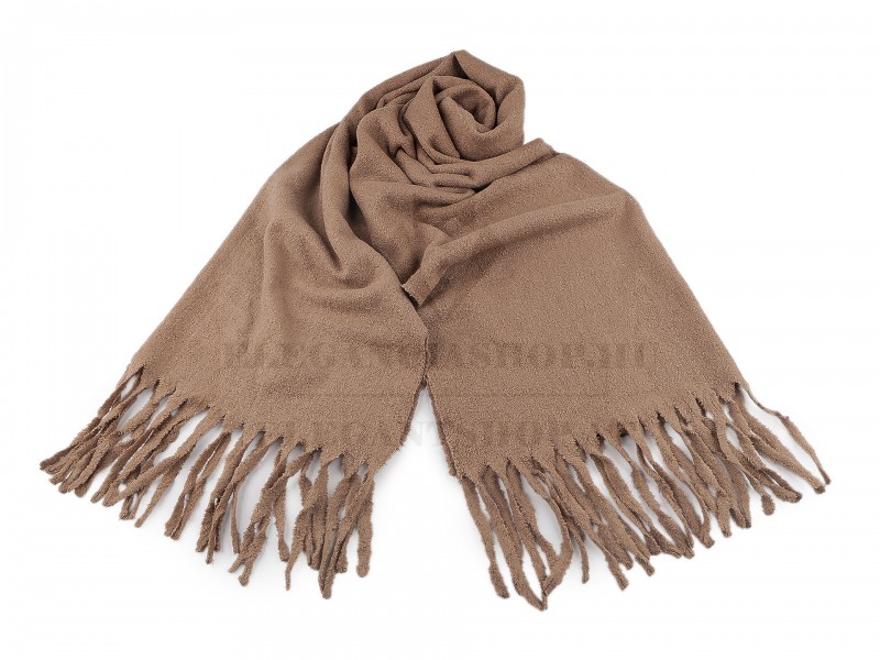 Női téli sál rojtokkal