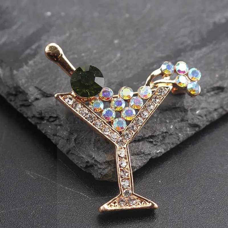 Bross kitűző borospohár Kitűzők, Brossok                        Bross kitűző borospohár Kitűzők, Brossok