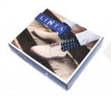                        Linta zokni+csokor szett díszdobozban - Sötétkék mintás