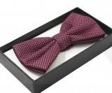           NM Díszdobozos csokornyakkendő - Fekete-pink aprómintás