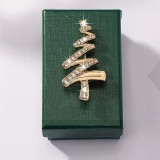                                                             Strassz karácsonyfa bross